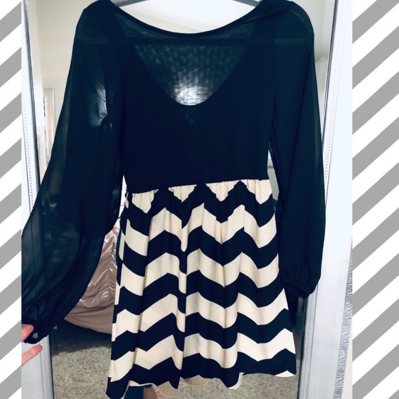 Chevron dress - Picture 2 of 2